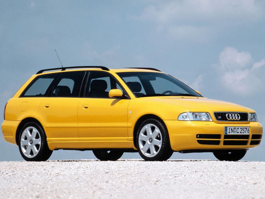  Audi S4 Avant (B5, 8D) 1997 года  (WW) (фото 4 из 13)